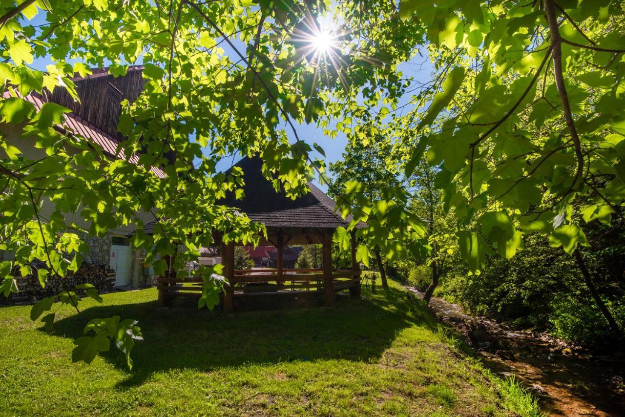 Sova Hotel&Restaurant Ždiar エクステリア 写真