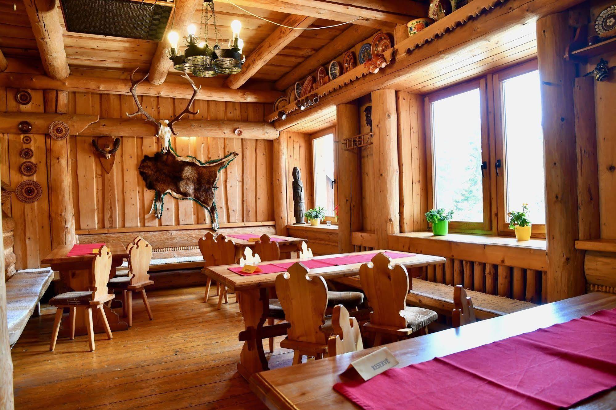 Sova Hotel&Restaurant Ždiar エクステリア 写真